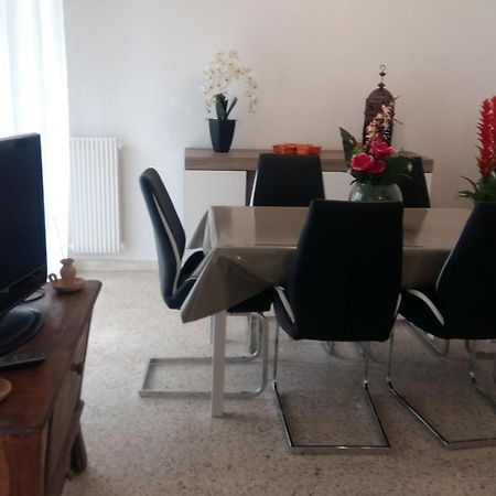 Appartement F3 Valescure Saint-Raphaël Екстериор снимка