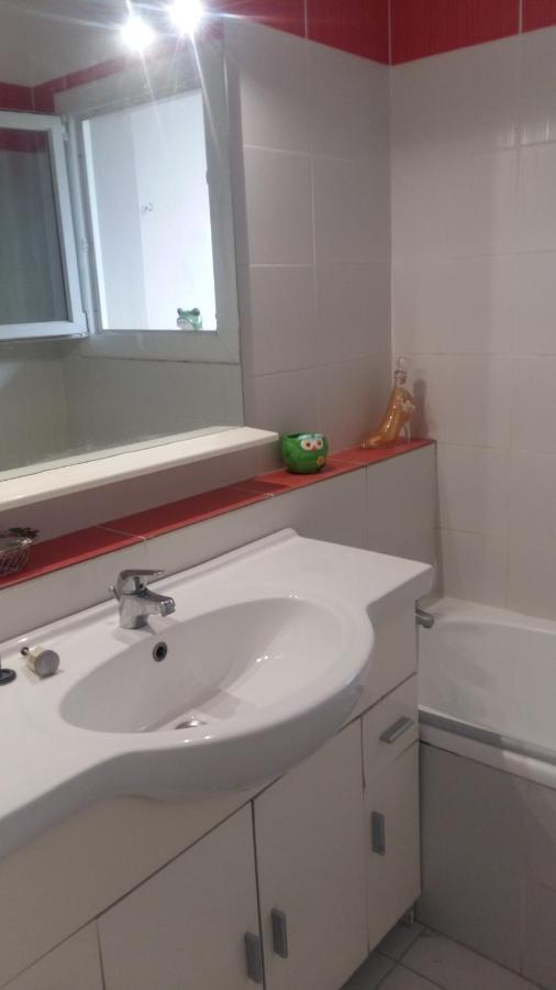 Appartement F3 Valescure Saint-Raphaël Екстериор снимка