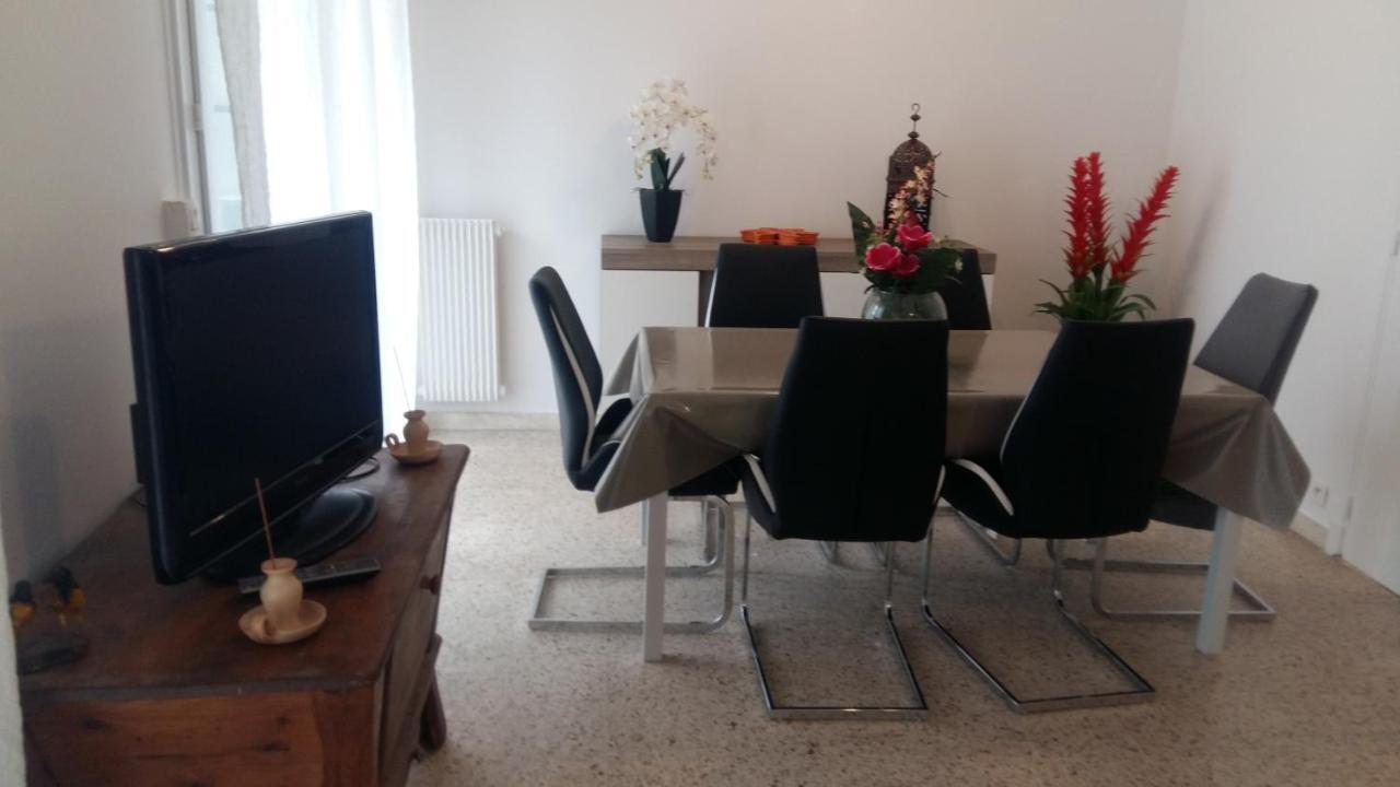 Appartement F3 Valescure Saint-Raphaël Екстериор снимка